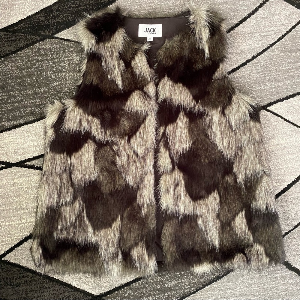 BB Dakota Faux Fur Vest in Black and White